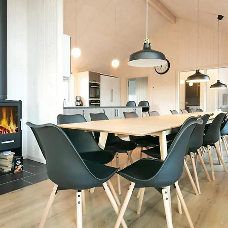 22 Person In Prázdninový dům *