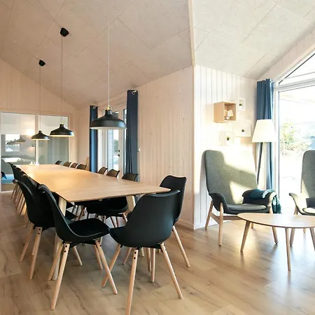 Prázdninový dům 22 Person In