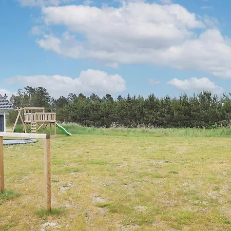 22 Person In Prázdninový dům *